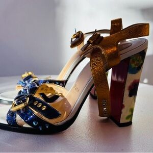 Christian Louboutin “Sandaloo
100” Multicolor Heels with Gold Accents STUNNING